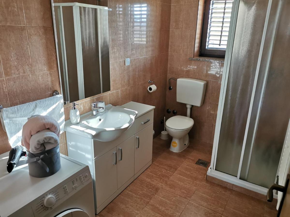 Apartman Martina Apartman Kršan Kültér fotó